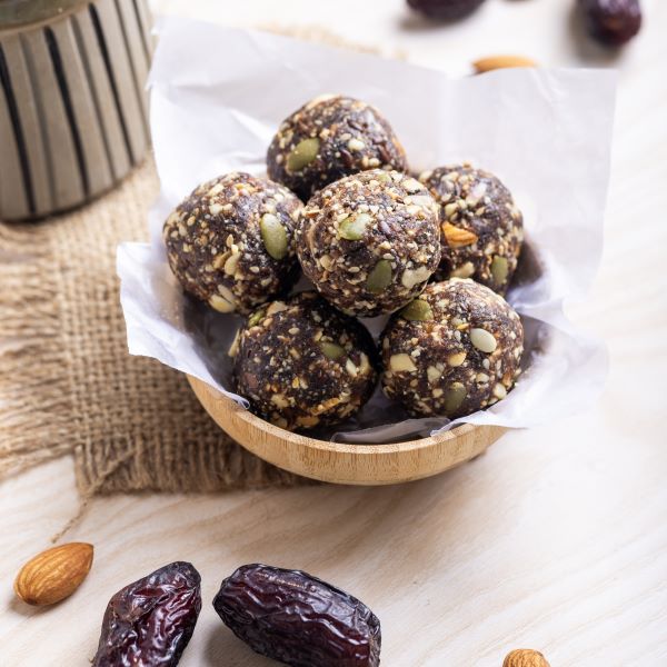 Desi Granola Laddoo